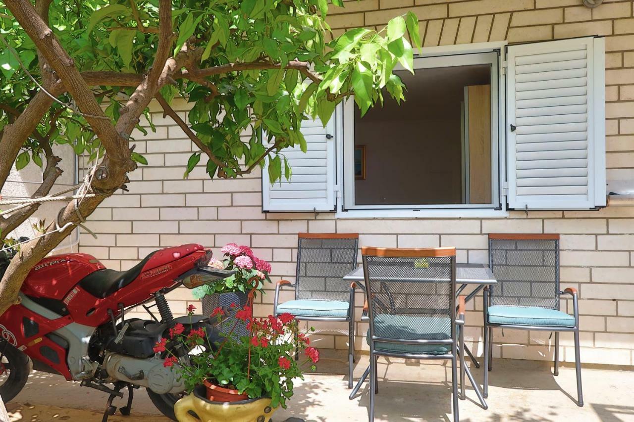 Studio Apartman Mia Stobreč Zewnętrze zdjęcie